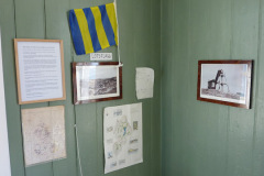 p1000688